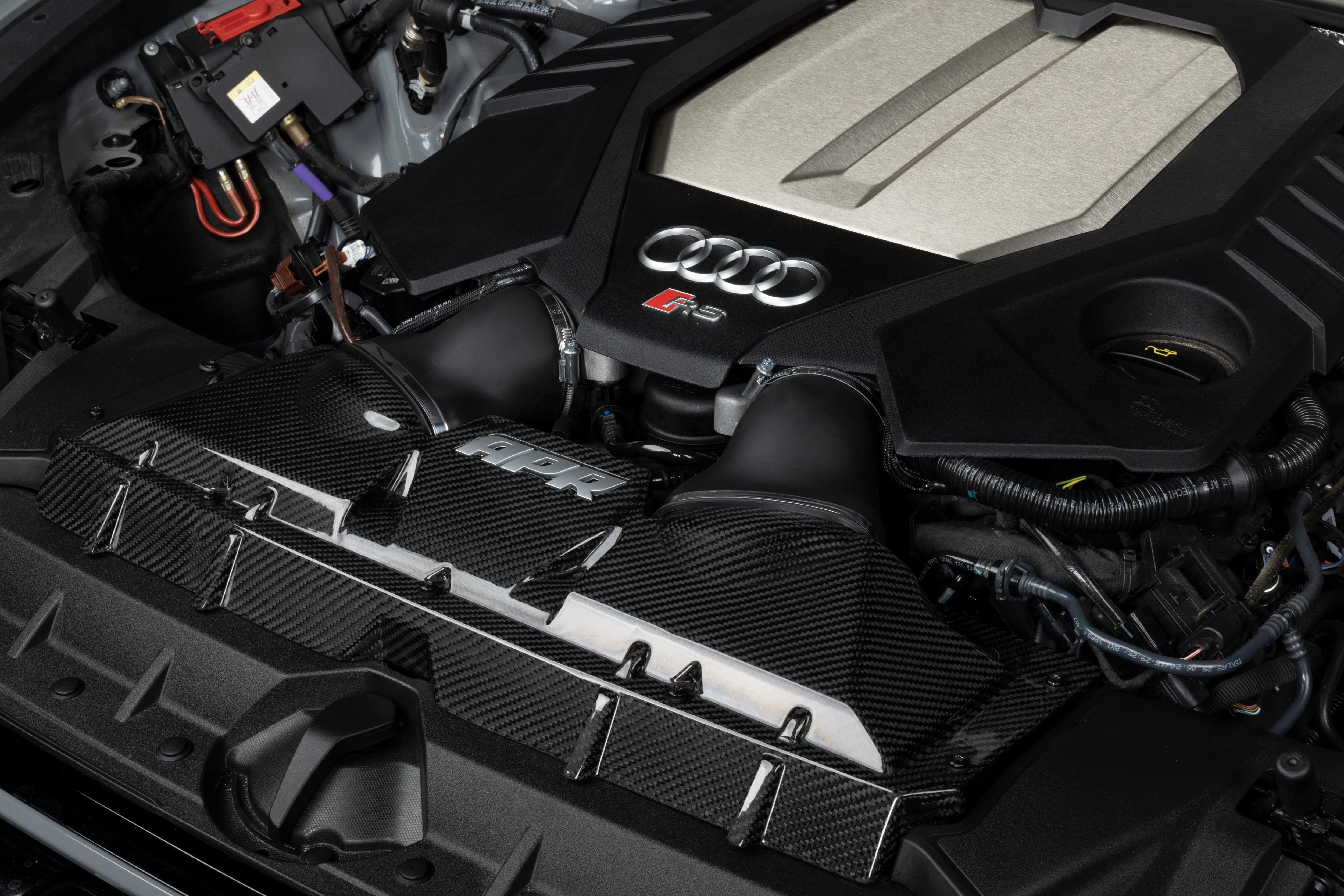 APR CARBON FIBER INTAKE - 4.0T RS6/RS7 (C8) - Image 31