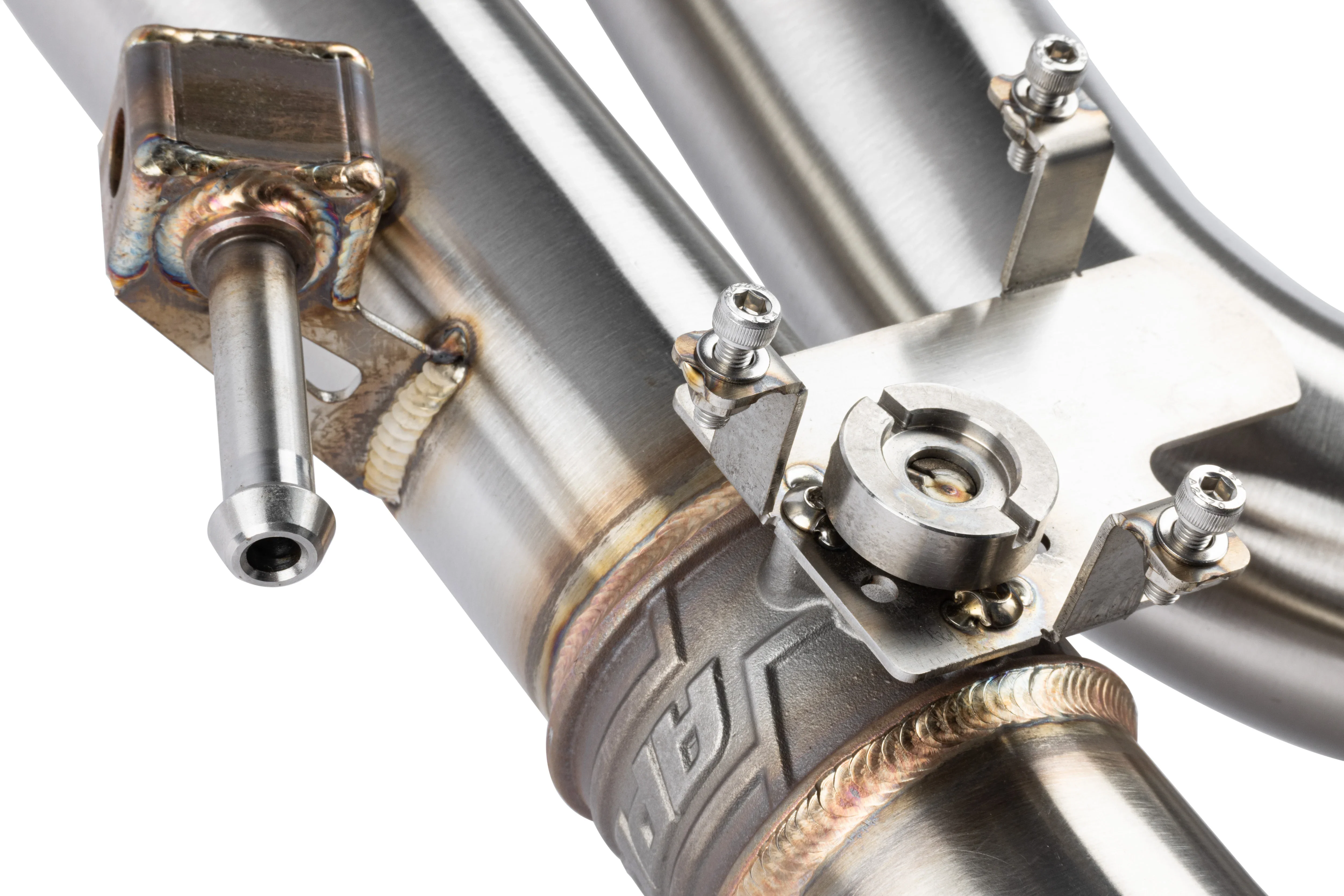 APR CATBACK EXHAUST SYSTEM - VW MK8 Golf R - Image 8