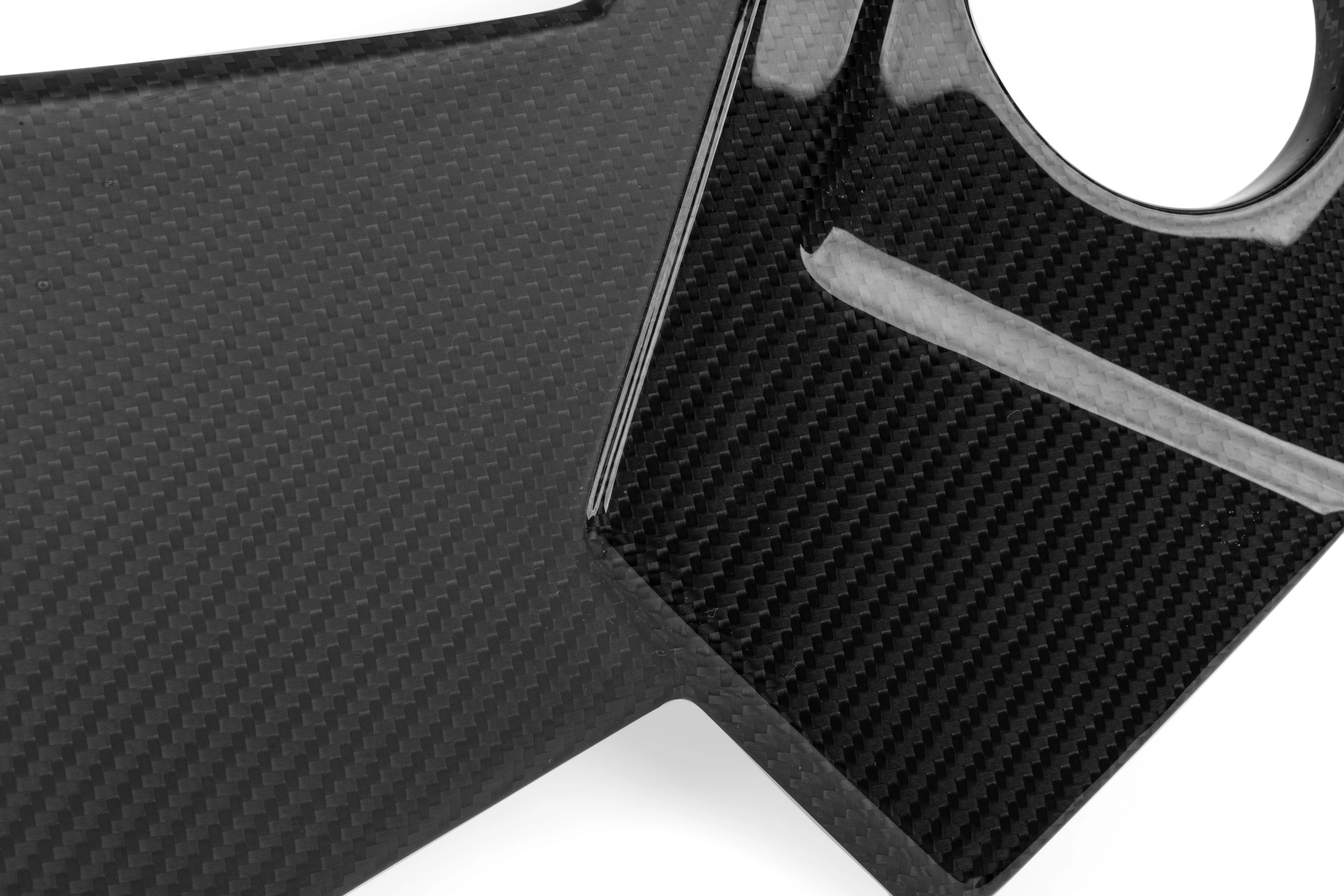 APR ENGINE COVER - 4.0T EA825 (C8) RS6/RS7 - CARBON FIBER - Image 5