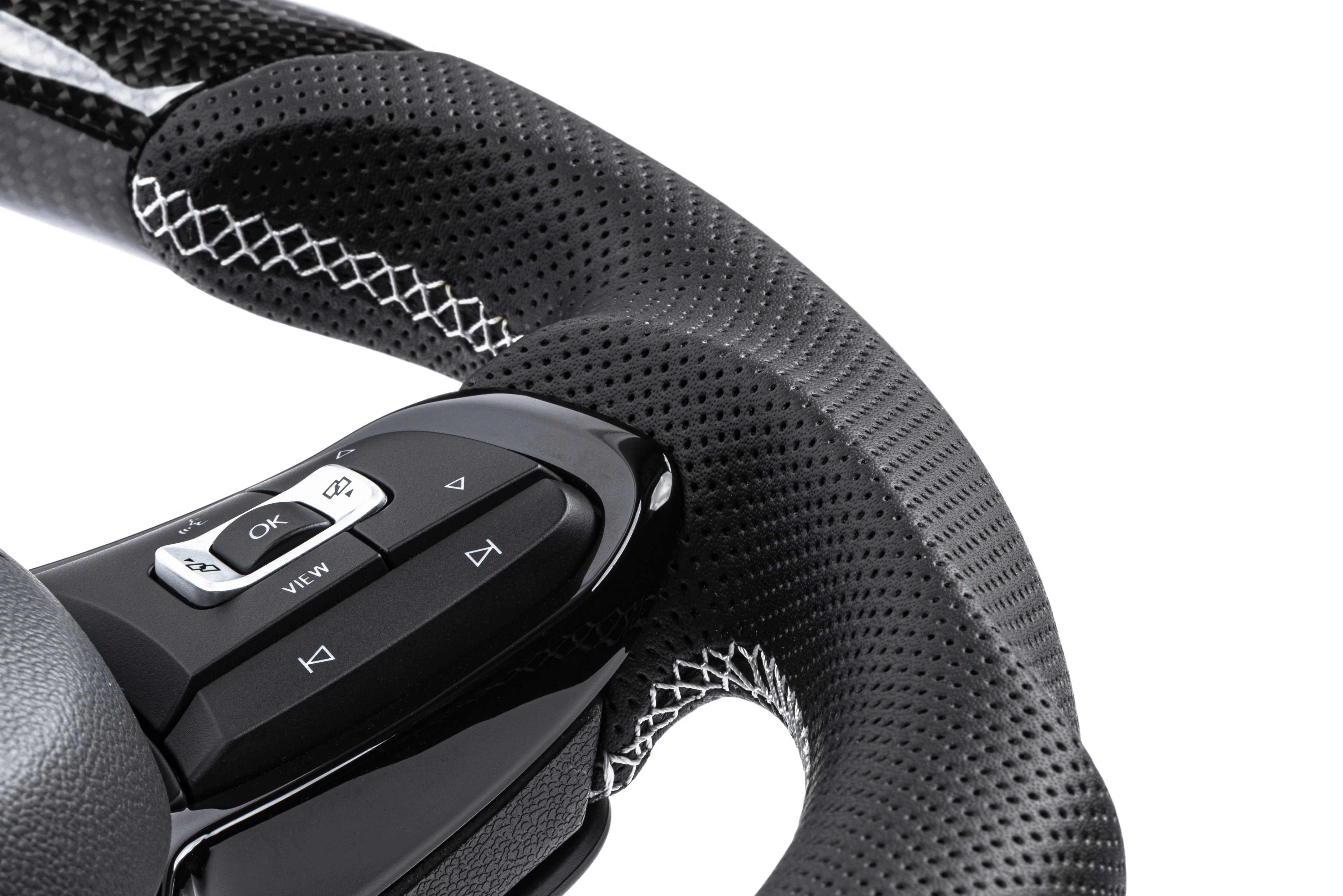 APR STEERING WHEEL - CARBON FIBER & PERFORATED LEATHER - MK7 GTI/GLI - Image 6