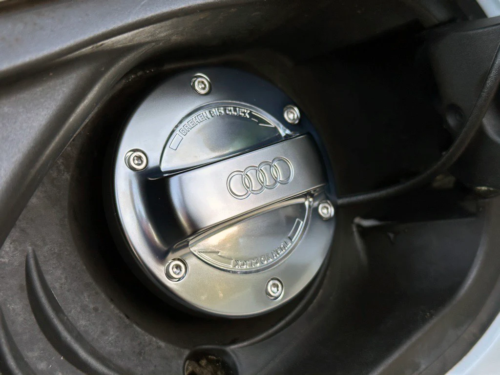 Audi 8Y Chrome Gas Cap - Image 3