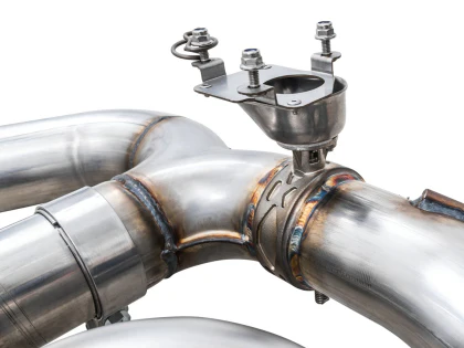 AWE SwitchPath™ Catback Exhaust for BMW G8x M3/M4 - Diamond Black Tips - Image 9