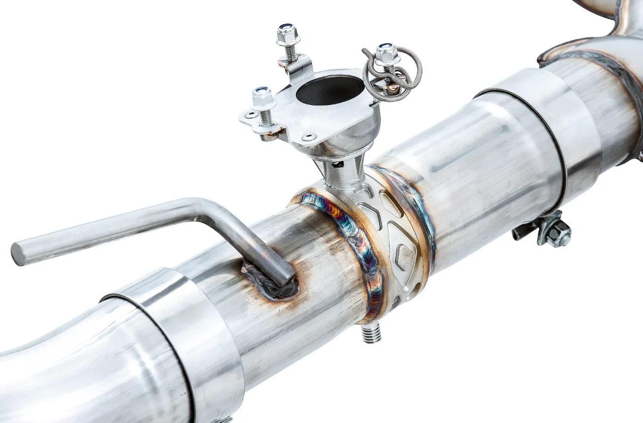 AWE SwitchPath™ Exhaust for Audi MK3 TT RS - Diamond Black RS-style Tips - Image 4
