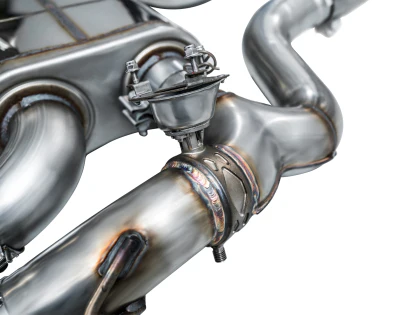 AWE SwitchPath™ Exhaust for BMW G87 M2 - Diamond Black Tips - Image 4