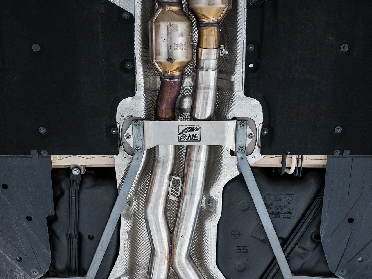 AWE Track Edition Catback Exhaust for BMW F8X M3/M4 - Diamond Black - Image 3