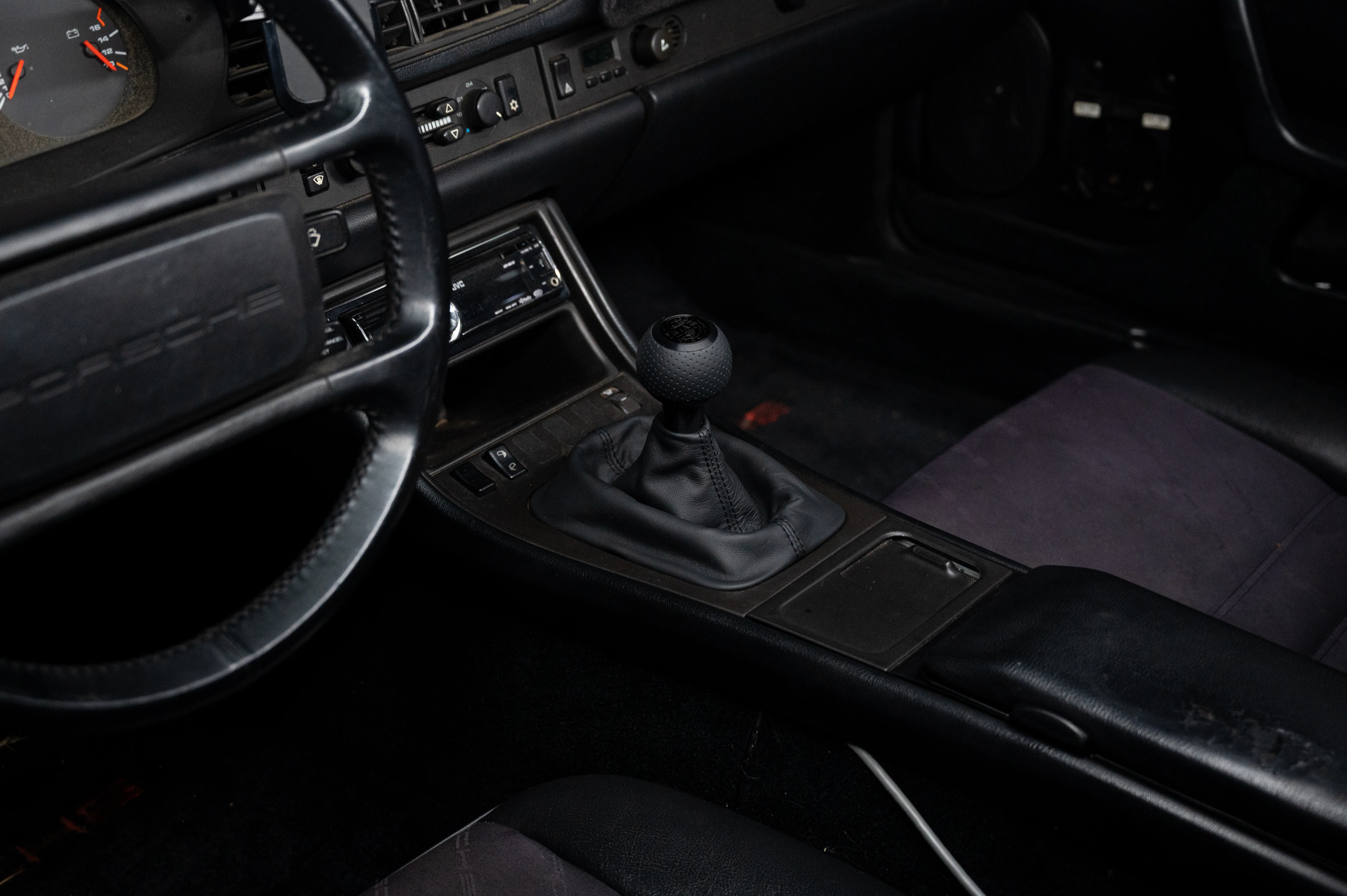 BFI 924/944/951 Manual Shift Boot (Leather) - Image 21
