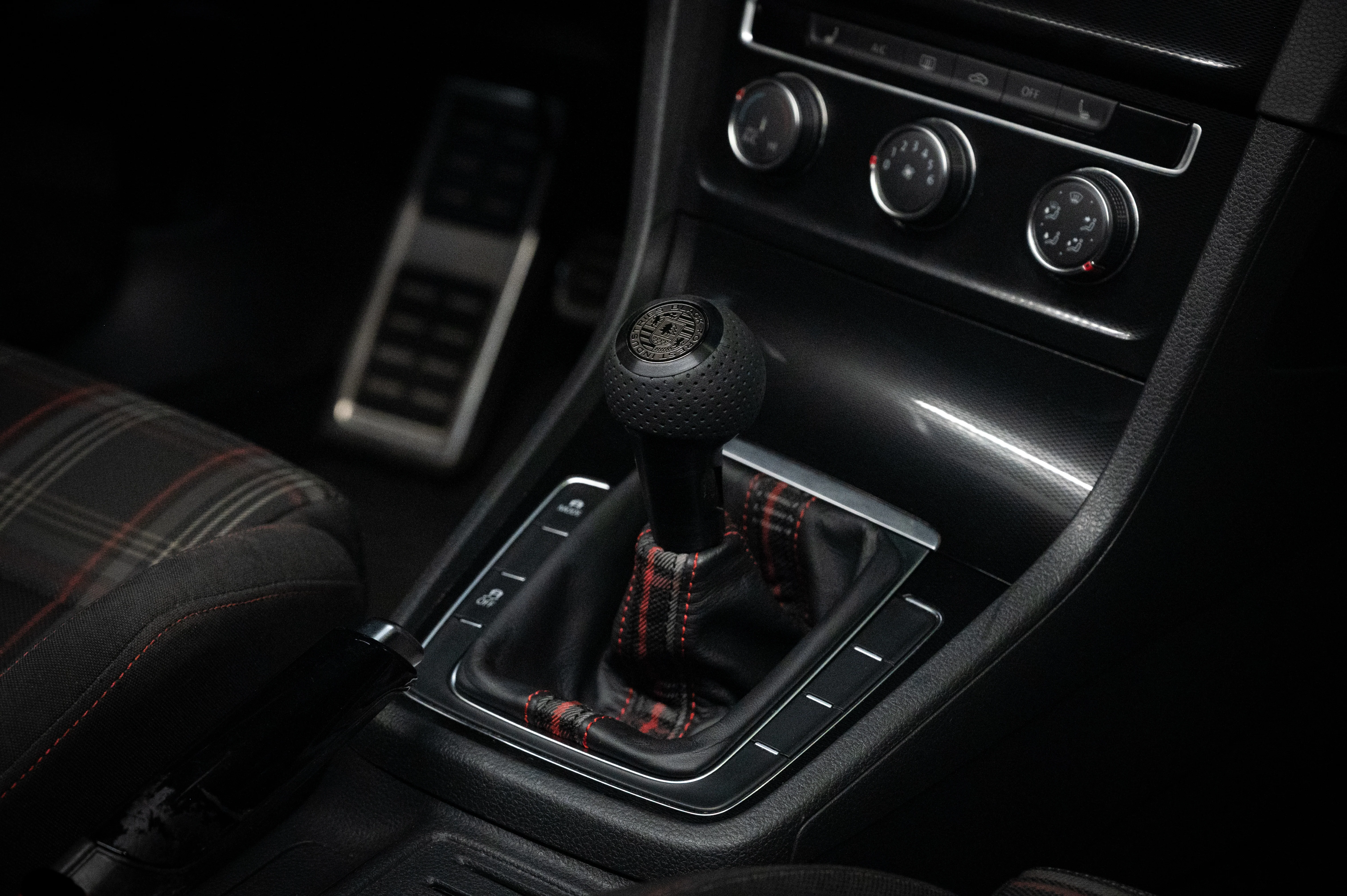 BFI Limited Edition GS4 Air Leather (VW/Audi Manual) - Launch Edition - Image 8