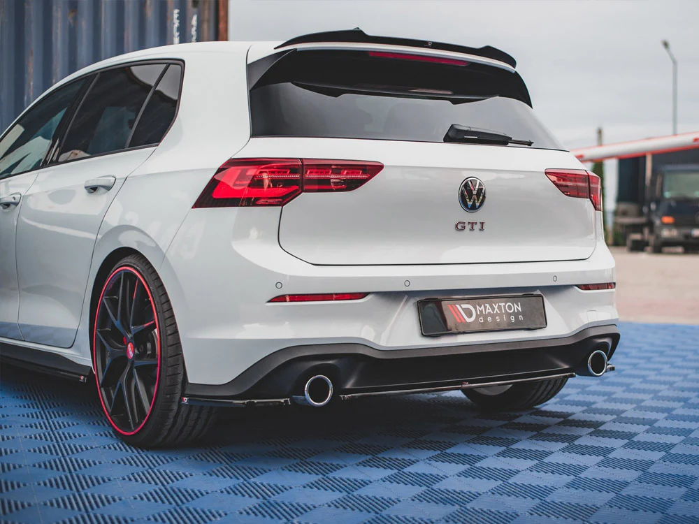 CENTRAL REAR SPLITTER VW GOLF MK8 GTI (2020-) - Image 4