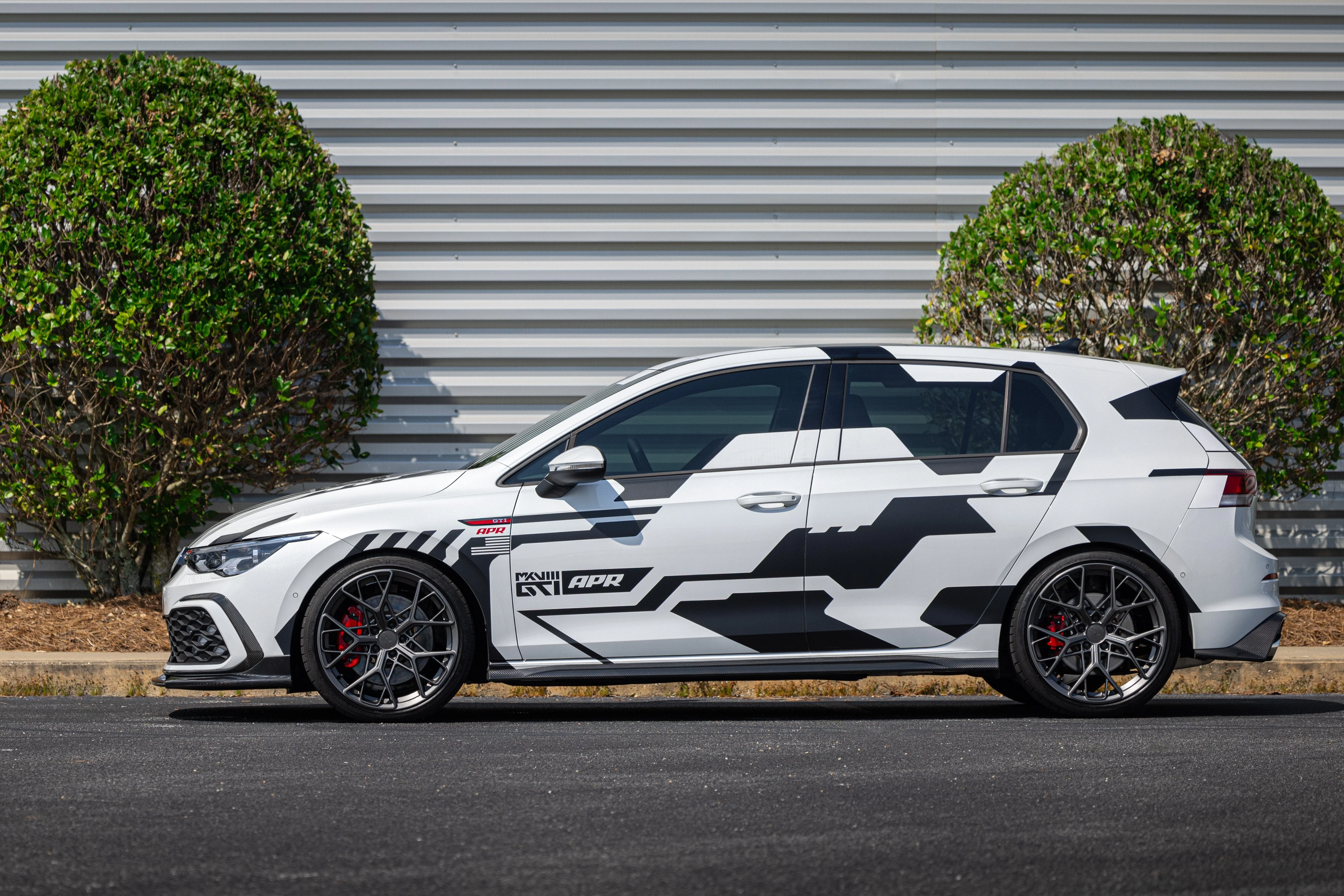 APR Roll-Control Lowering Springs - MK8 GTI - Image 5