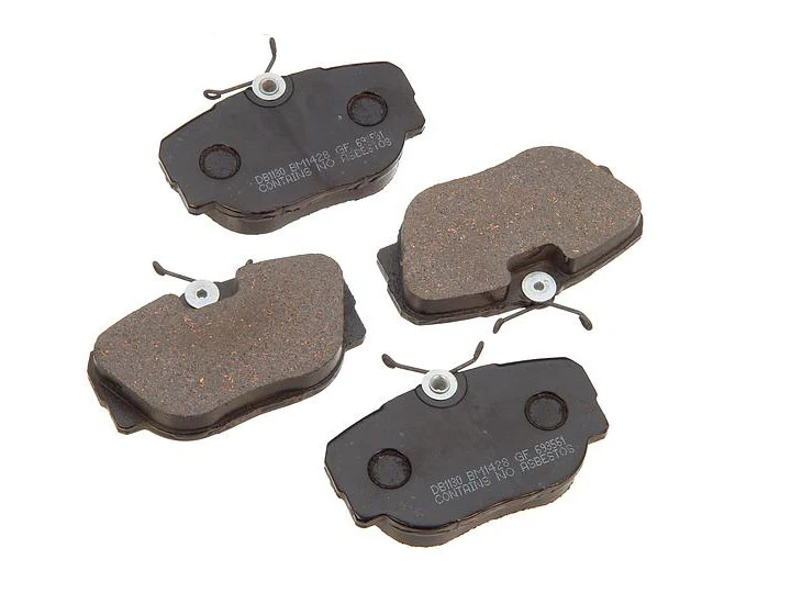 E30 Bosch QuietCast™ Premium Brake Pads (Front)