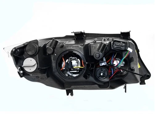 E90 2006-2008 LED Angel Eye Black Projector Headlights w/ Clear Reflector - Image 2