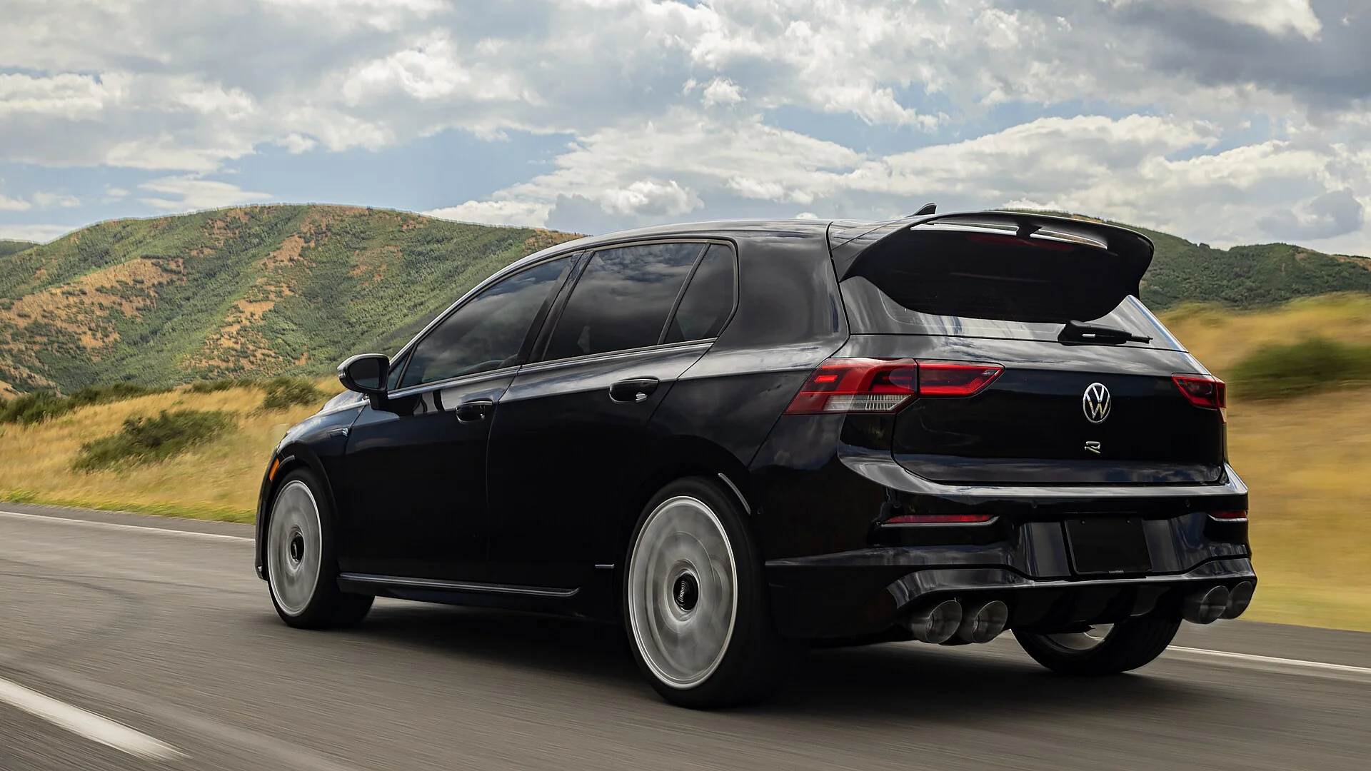 IE Catback Exhaust System For VW MK8 Golf R - Image 9