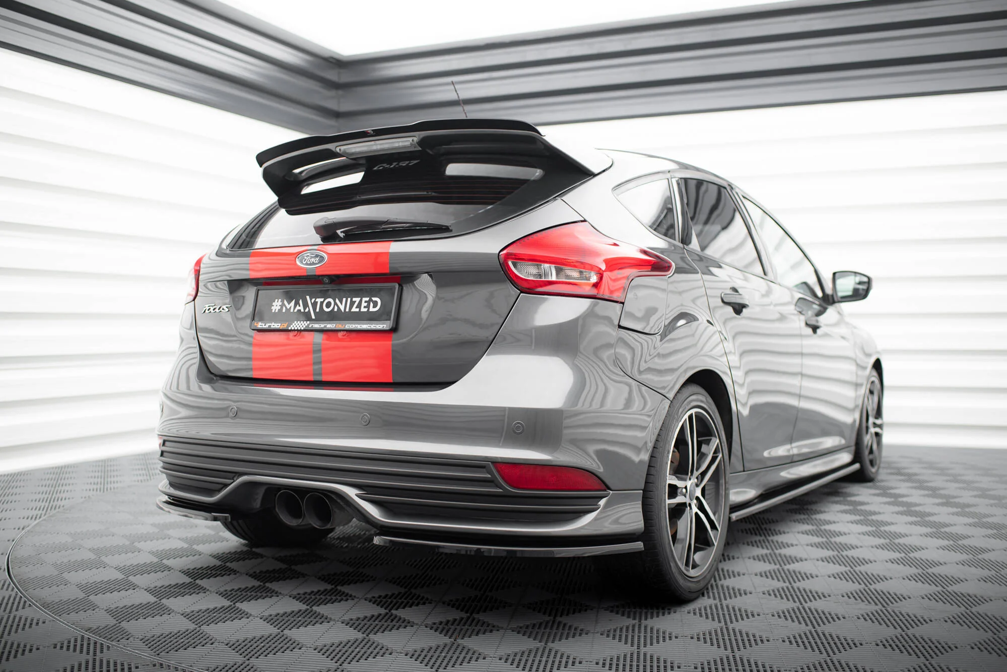Maxton Design MK3 Ford Focus ST Rear Spoiler Extension - Image 2