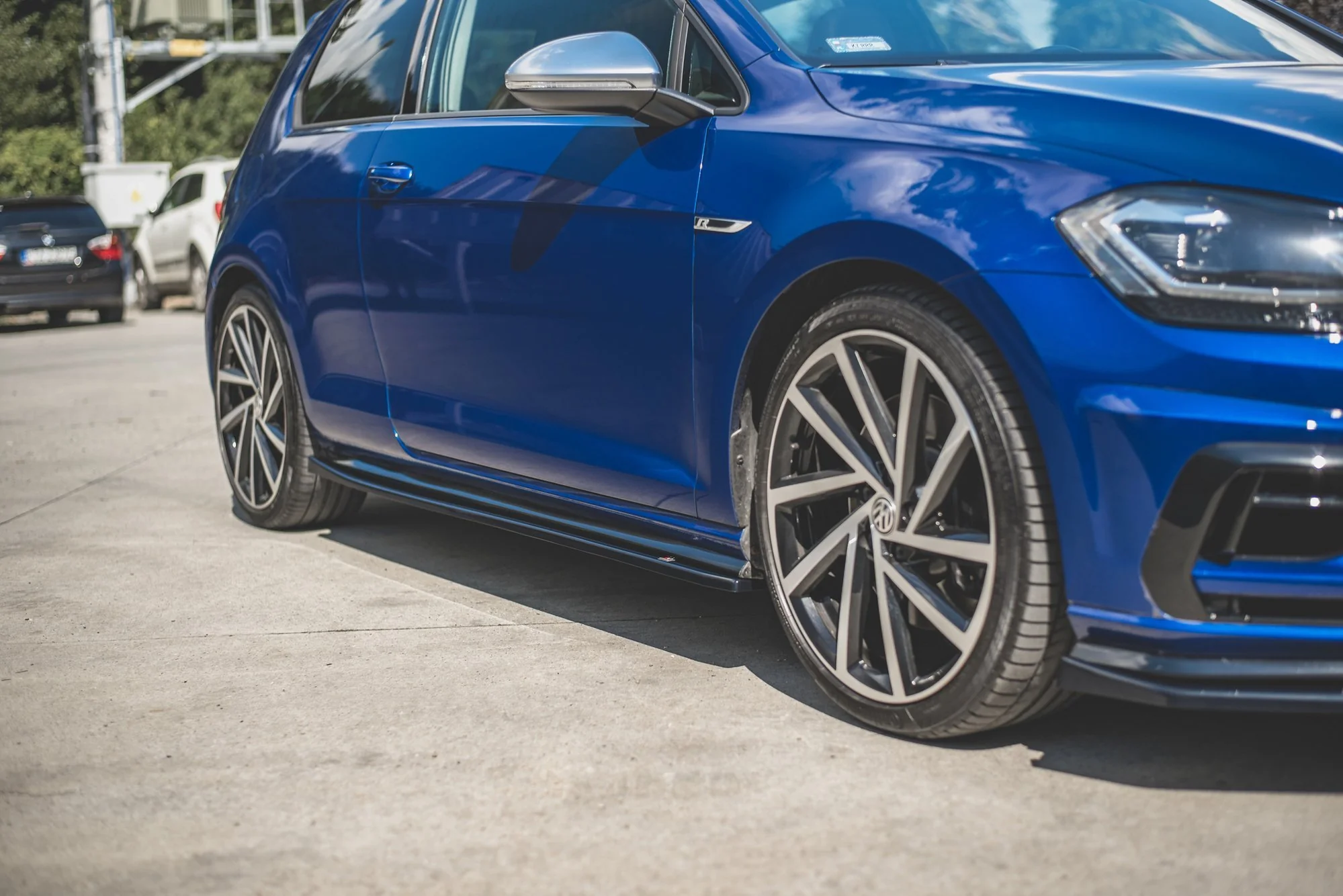 Maxton Design MK7.5 GTI/Golf R Side Skirt Diffusers - V.4 - Image 2