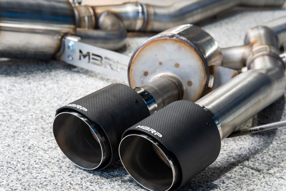 MBRP 2021+ BMW M3/M4 3in Axle Back Dual Rear Exit w/ T304 SS Carbon Fiber Tips - Image 3