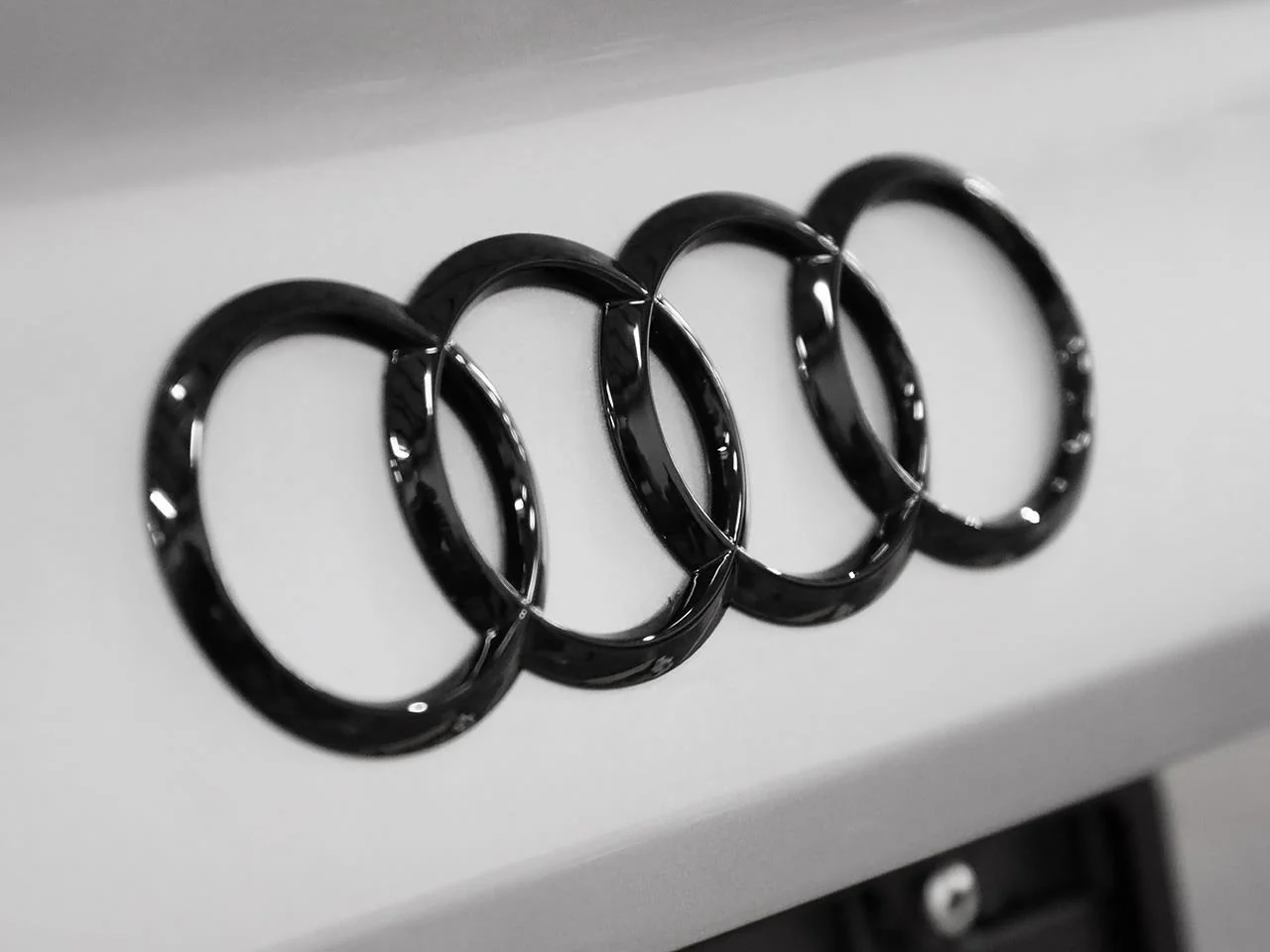 OEM Black Audi Ring Set for B9 (8W) A4/S4/Allroad