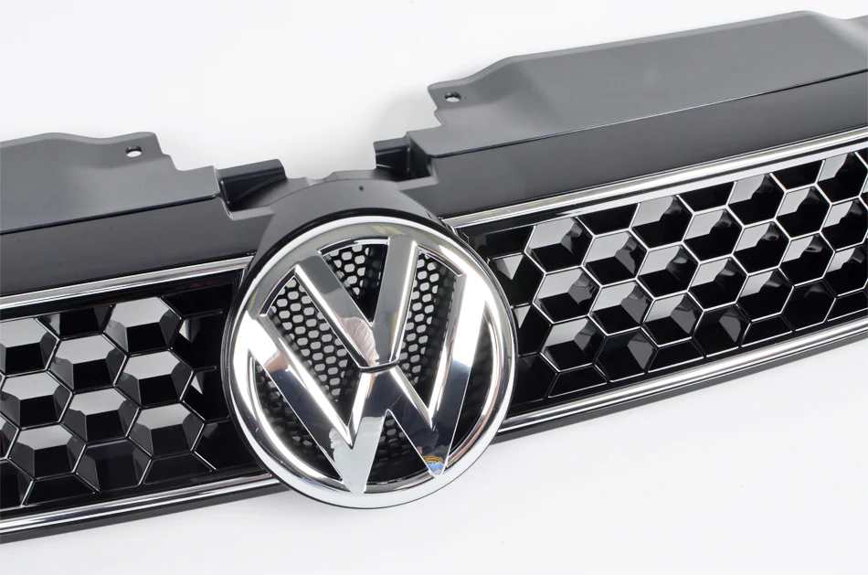 OEM MK6 Jetta GLI Grille (Chrome Trim) - Image 2