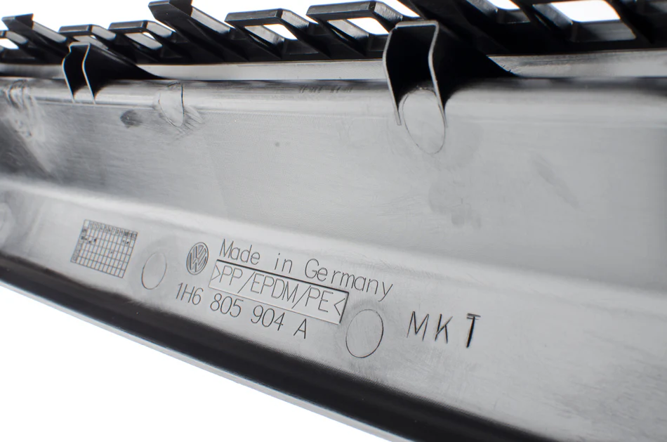 OEM VW MK3 VR6 Euro Lip Spoiler - Image 4