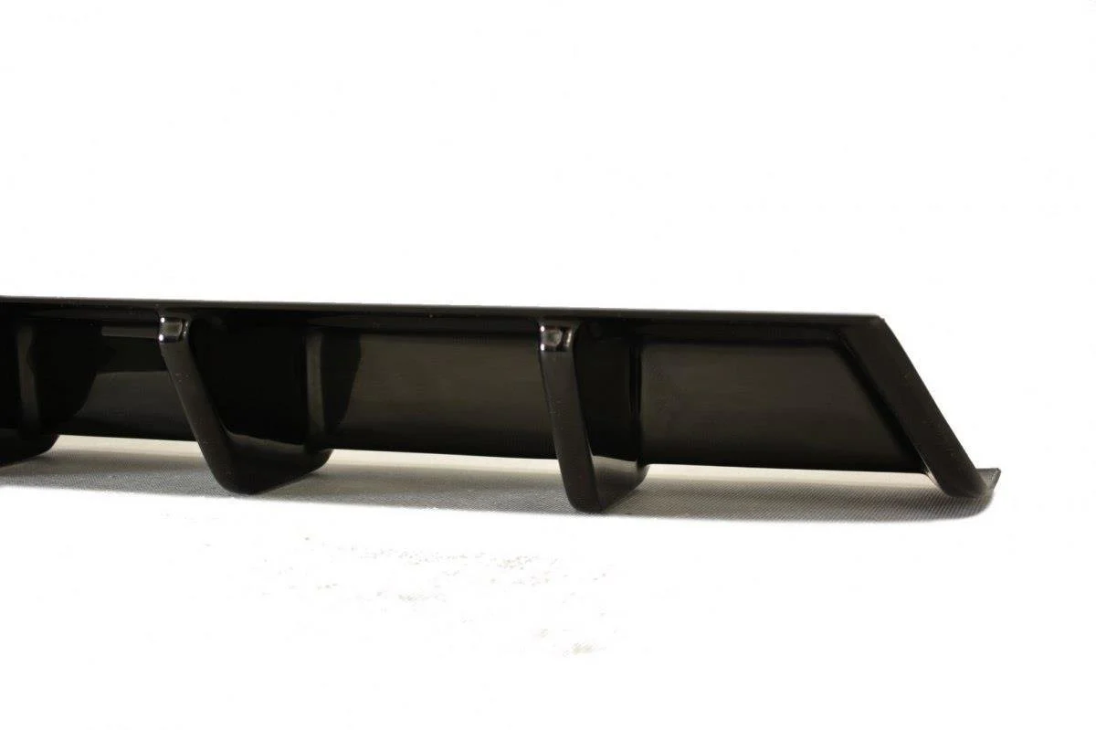 MAXTON DESIGN REAR VALANCE VW MK7.5 GTI FACELIFT - Image 4
