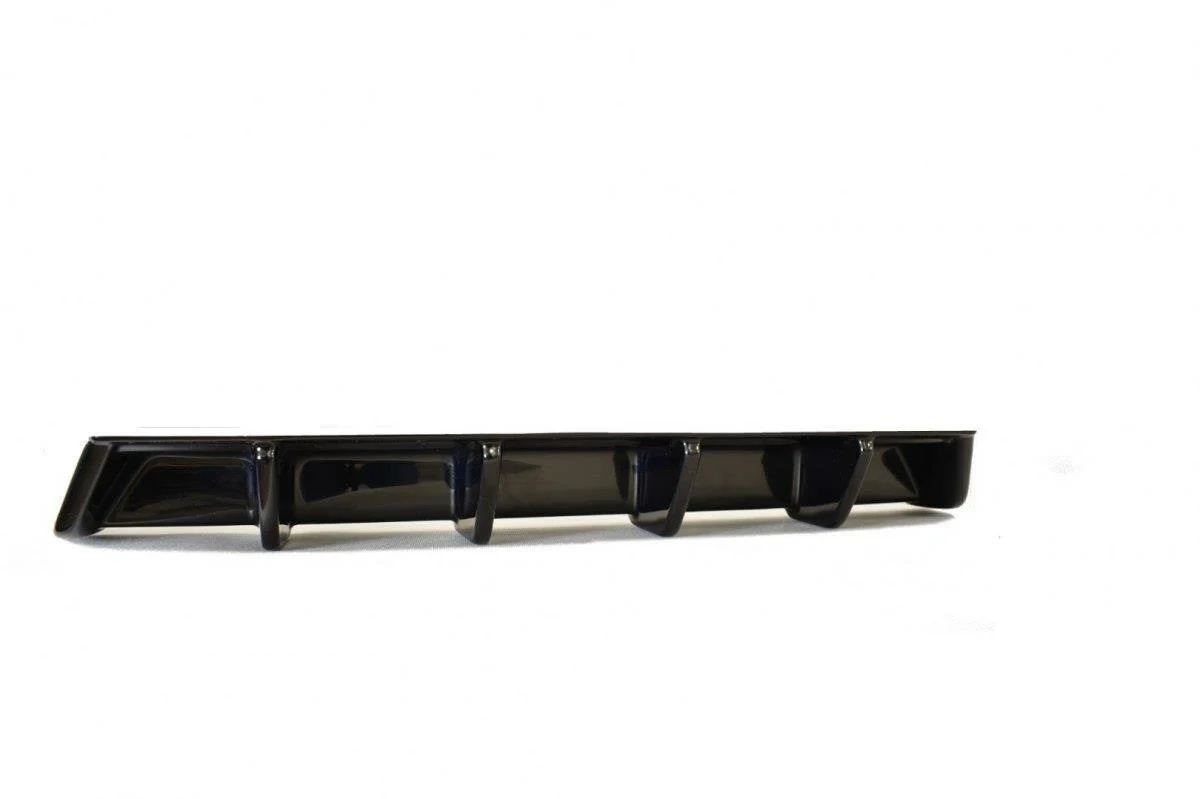 MAXTON DESIGN REAR VALANCE VW MK7.5 GTI FACELIFT - Image 5