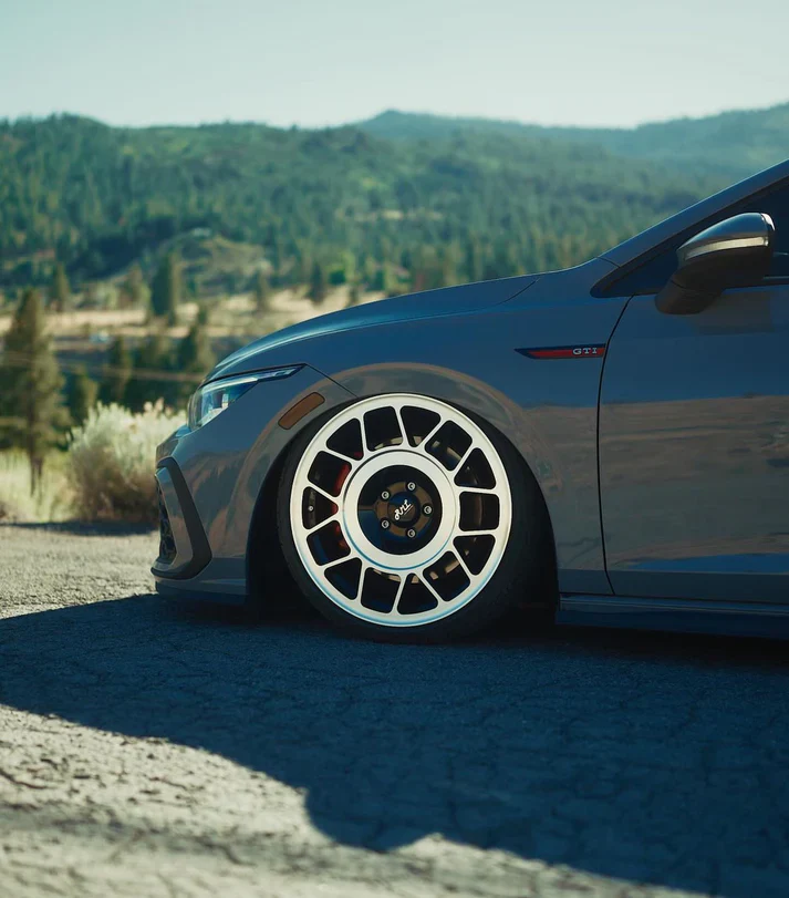 RML 19" Snowflake 19x8.5 et45 (57.1 Centerbore) - Image 3