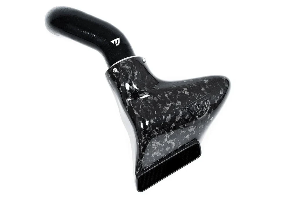 Unitronic Forged Carbon Fiber Intake System with Air Duct for 1.8/2.0 TSI Gen3 MQB - Image 4