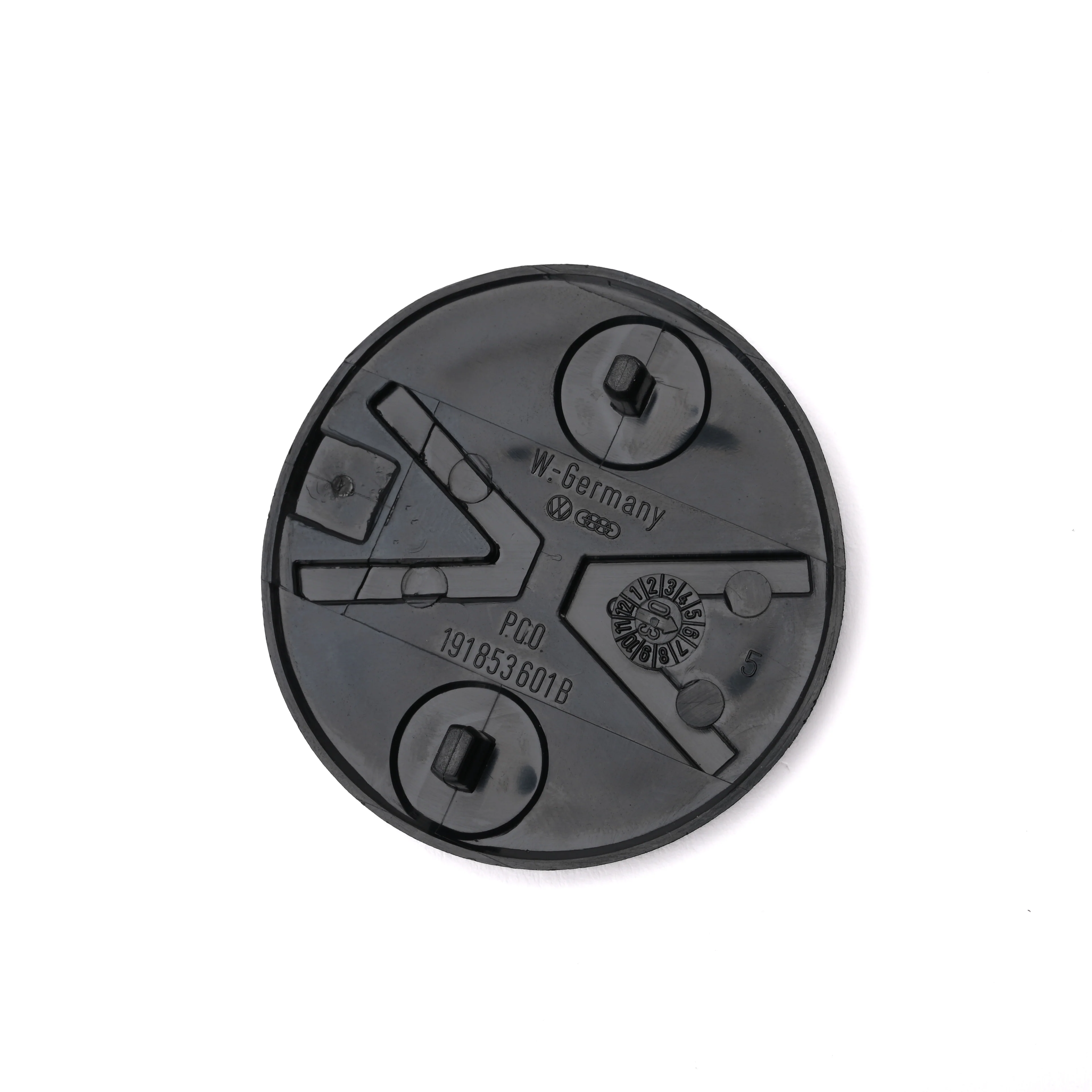 VW Badge - Rear for Mk1 Cabriolet - 84-93 and MK2 Golf (early - 85-87) - Image 4